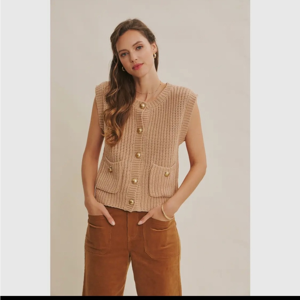 Women's Tan Knit Sleeveless Top